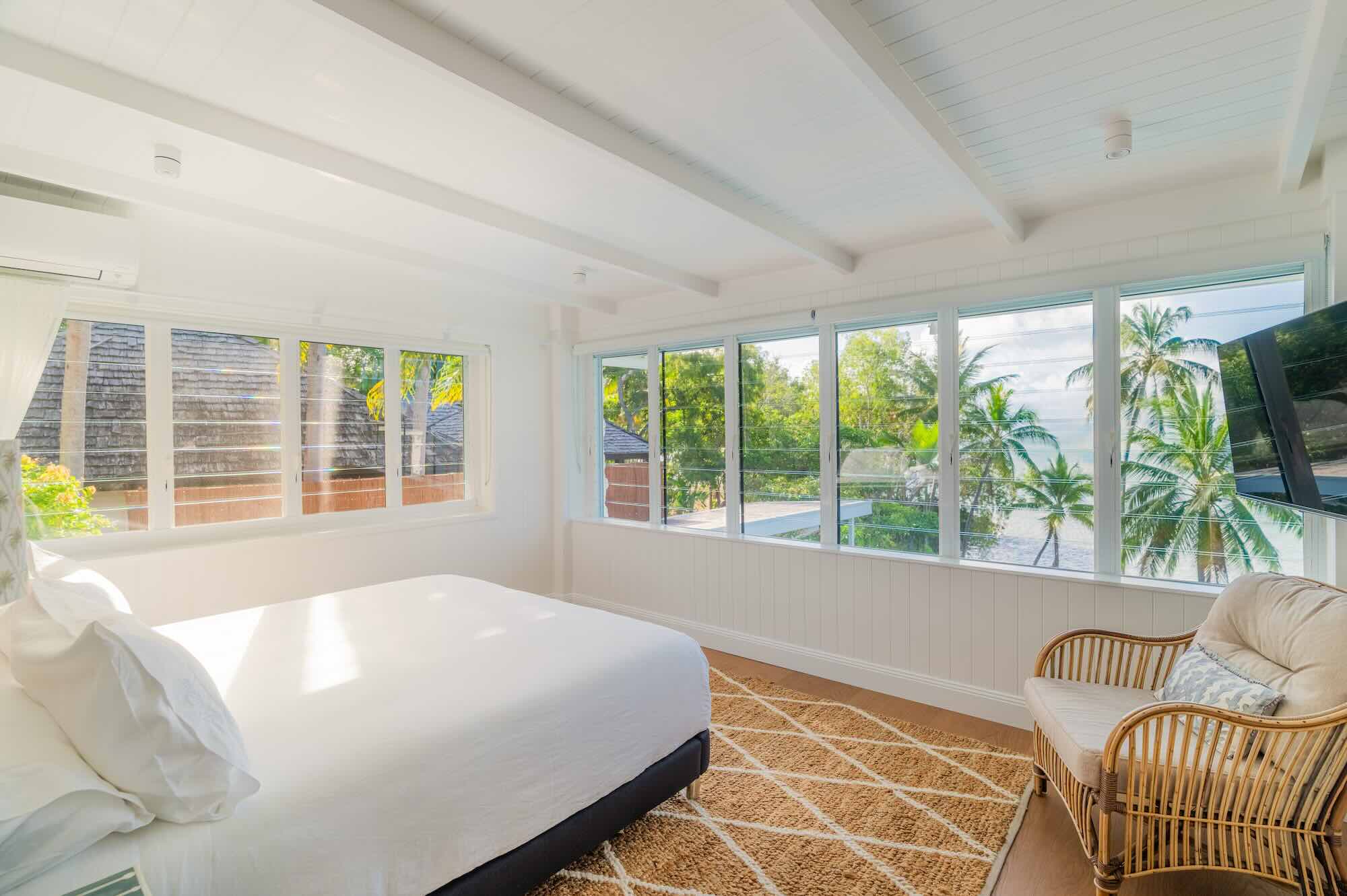 12-family-retreats-15-wharf-bedroom-view