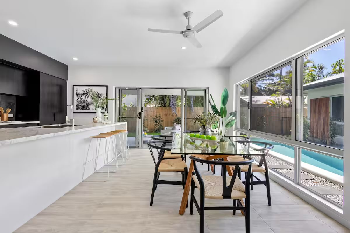 14-family-retreats-villa-2-st-crispins-kitchen