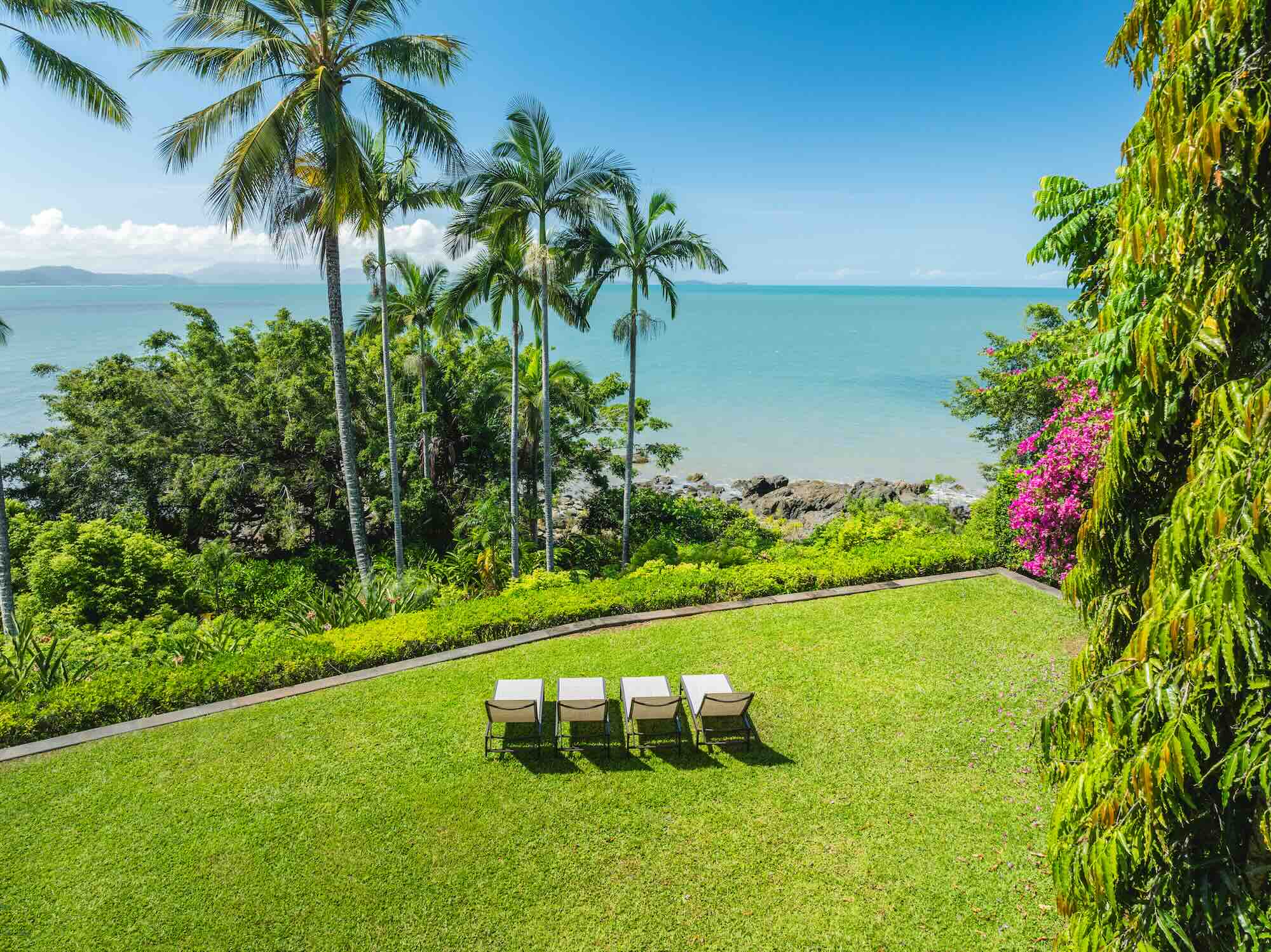 2-family-retreats-15-wharf-aerial-garden-coral-sea