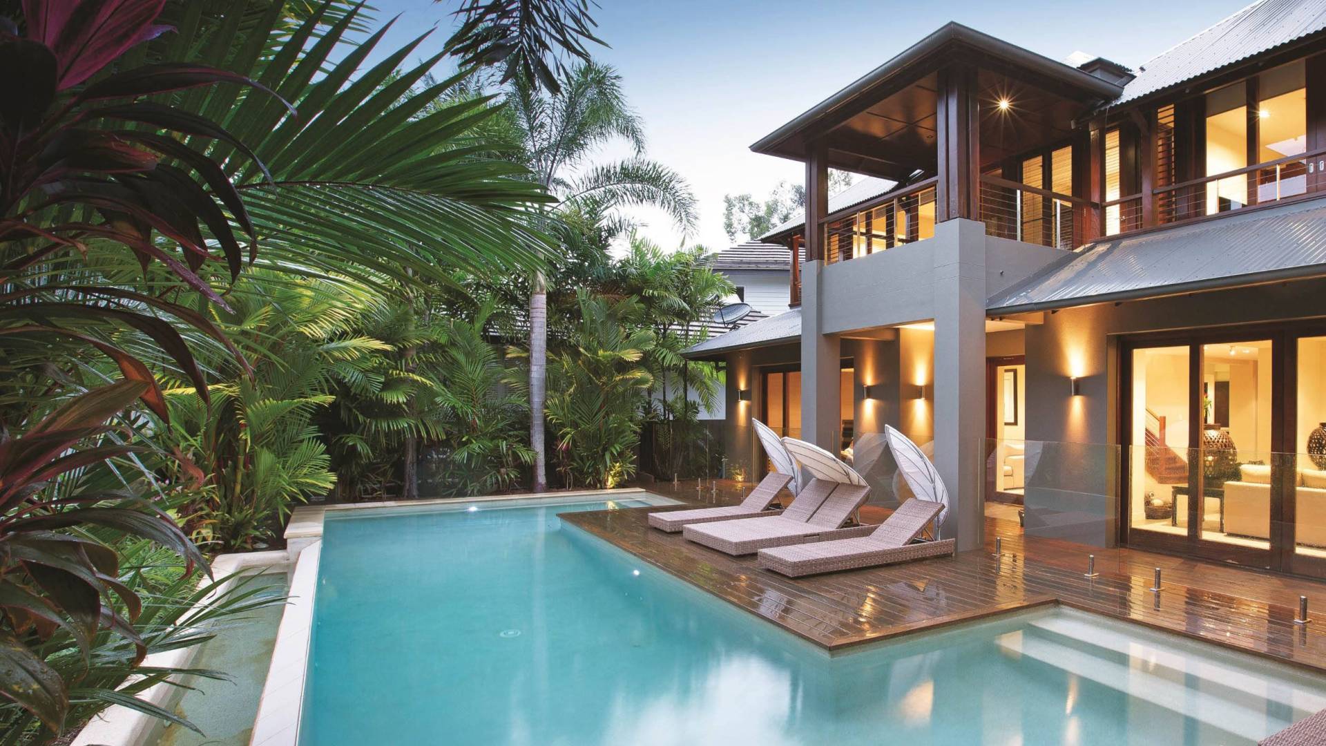 26 Beachfront Mirage - Villa Omaroo 2