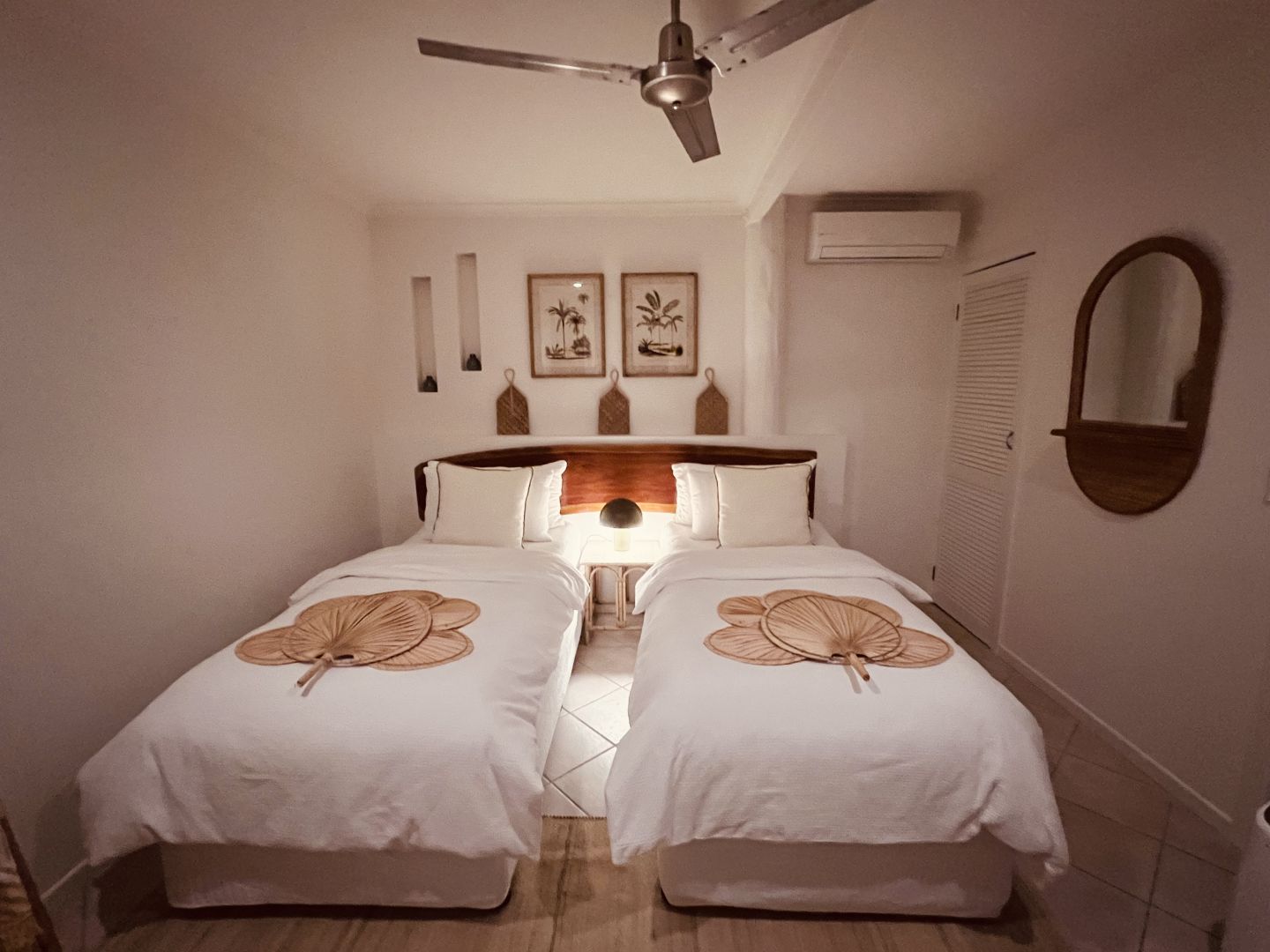 27-039-family-retreats-papillon-on-coral-sea