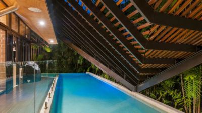 28 Beachfront Mirage 024