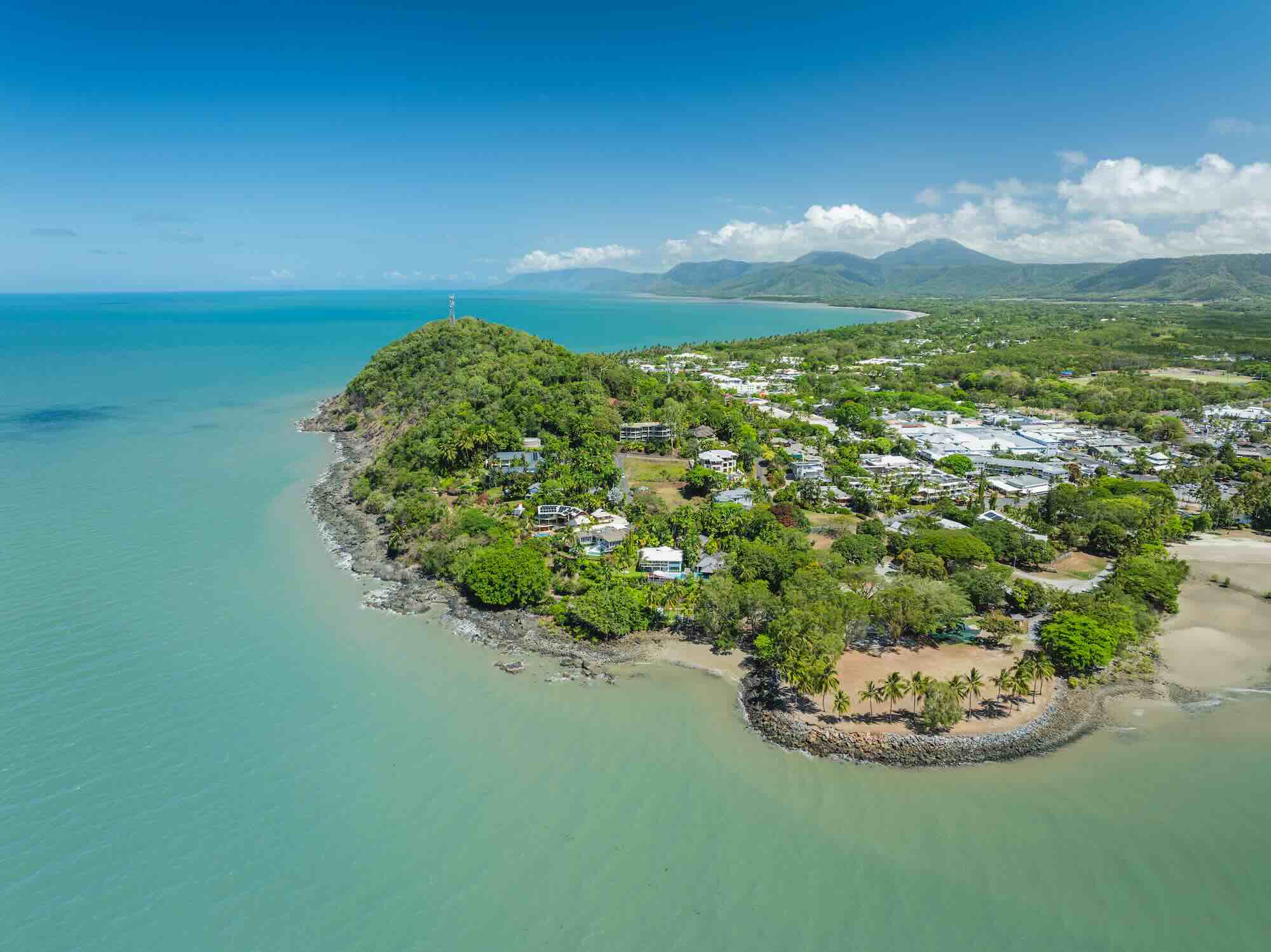 3-family-retreats-15-wharf-aerial
