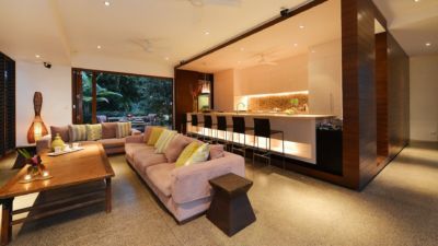 6 Beachfront Mirage 011