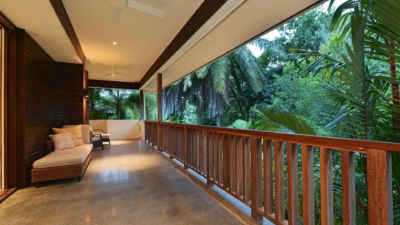 6 Beachfront Mirage 014