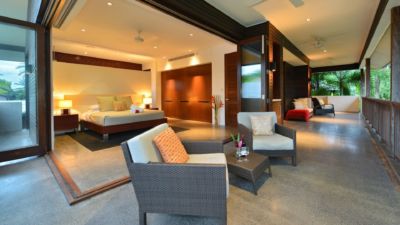 6 Beachfront Mirage 017