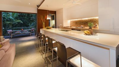 6 Beachfront Mirage 021