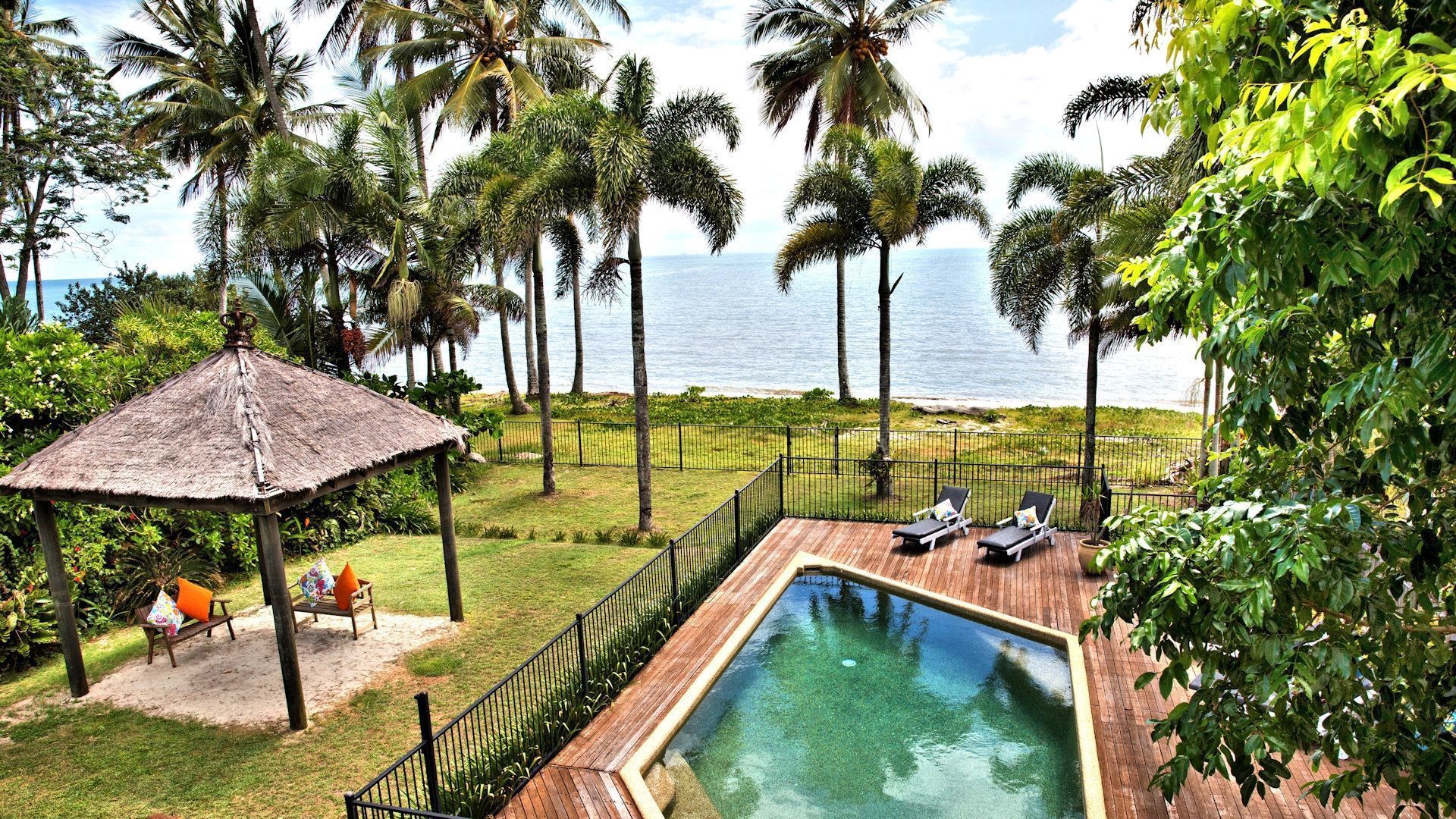 Absolute Beachfront Bliss