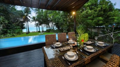 Absolute Newell Beach 005