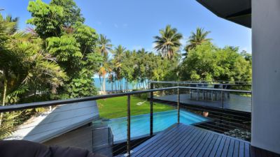 Absolute Newell Beach 008