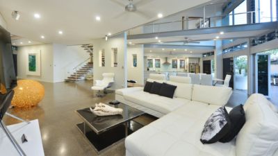 Absolute Newell Beach 024