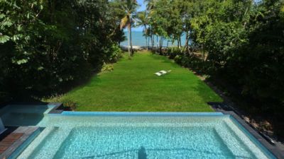 Absolute Newell Beach 029