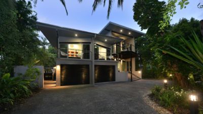 Absolute Newell Beach 030