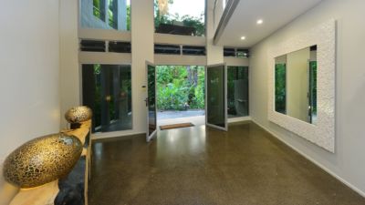 Absolute Newell Beach 037