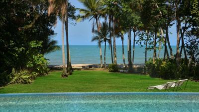 Absolute Newell Beach 040