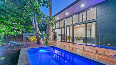 Clifton Beach Holiday House 001