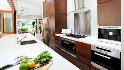 Pearl on Newell Beach 020