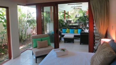 Pearl on Newell Beach 034