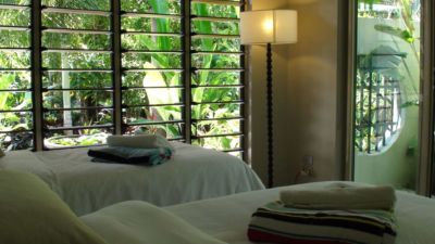 Pearl on Newell Beach 041