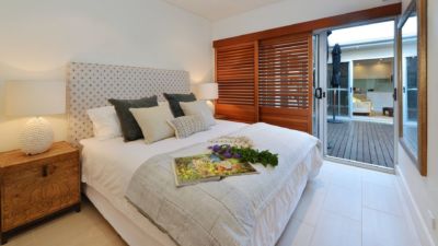 The Beach House on Oak Beach 013