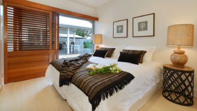 The Beach House on Oak Beach 017