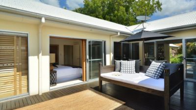 The Beach House on Oak Beach 029