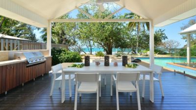 The Beach House on Oak Beach 030