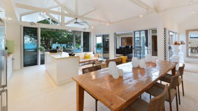 The Beach House on Oak Beach 038