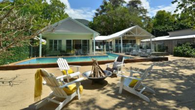 The Beach House on Oak Beach 043