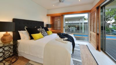 The Beach House on Oak Beach 044