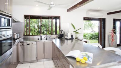 The Beach Villa on Newell 005